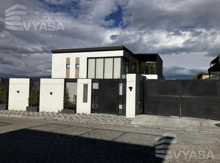 Cumbayá - Yanazarapata, Venta Departamento 2 Dorm. 63,09 m² - Terraza 13,97 m² - P2.b5b — imagen 1