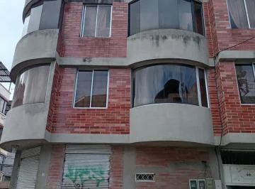 Casa Rentera en Venta con Local Comercial — imagen 4