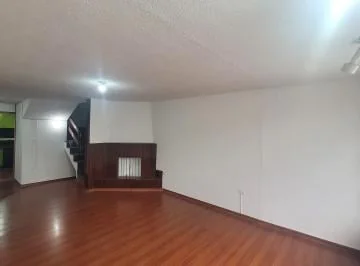 Casa de Venta, Los Chillos, Sector San Rafael, 4 Dorm. — imagen 2