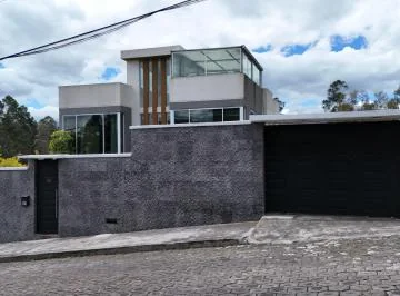 Casa Independiente en Venta | Urbanización Segura — imagen 5