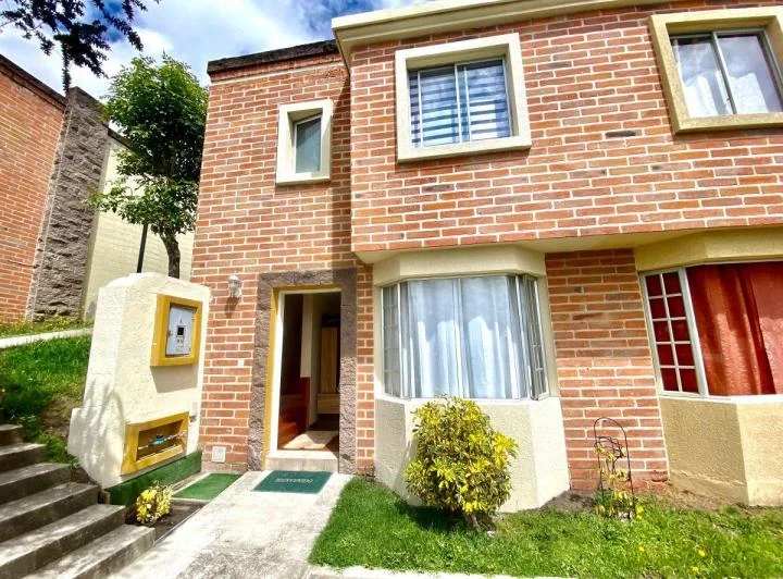 Casa de Venta Al Norte de Quito, Conjunto Portal de Capri, Carcelén Alto — imagen 1
