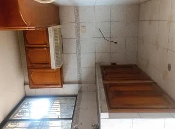 En Venta Casa con 2 Departamentos, Parroquia Ponceano, Sector Norte, Ponceano — imagen 3