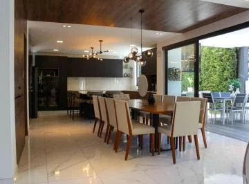 Hermosa Casa Moderna de Venta en Sector Arrayanes Puembo! Vista! — imagen 4