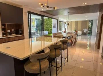 Hermosa Casa Moderna de Venta en Sector Arrayanes Puembo! Vista! — imagen 3