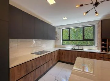 Hermosa Casa Moderna de Venta en Sector Arrayanes Puembo! Vista! — imagen 2