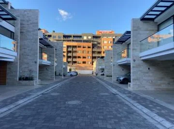 Casa en Urbanización, Sector Av Solano, Azuay — imagen 5