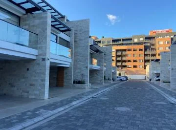 Casa en Urbanización, Sector Av Solano, Azuay — imagen 4
