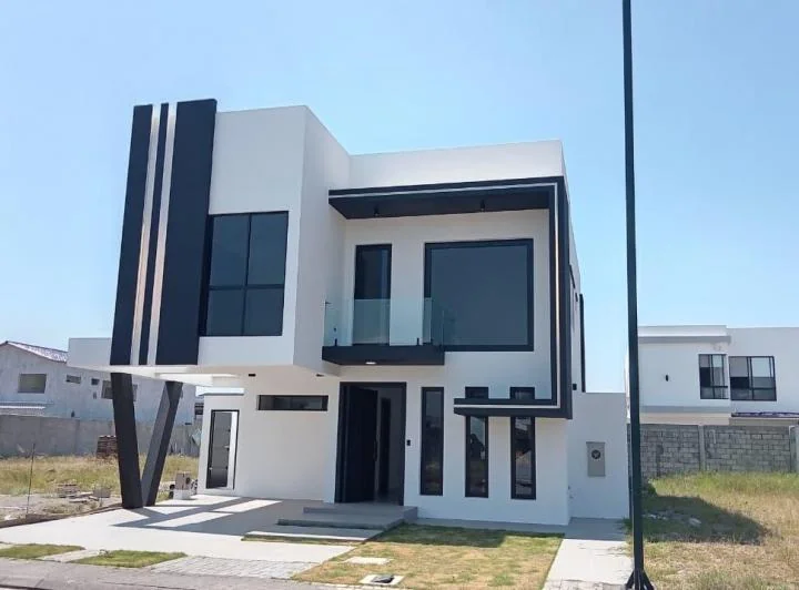 Casa en Venta, Urbanizacion Ciudad Celeste Etapa Babor, Irir, Guayas — imagen 1