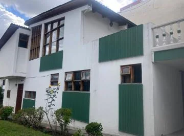 Casa 4 Hab. con Balcon 2 Terrazas 229 m² Independiente Dentro de Urb. Cerca Al Parque Bicentenario — imagen 5