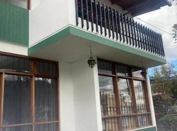 Casa 4 Hab. con Balcon 2 Terrazas 229 m² Independiente Dentro de Urb. Cerca Al Parque Bicentenario — imagen 4