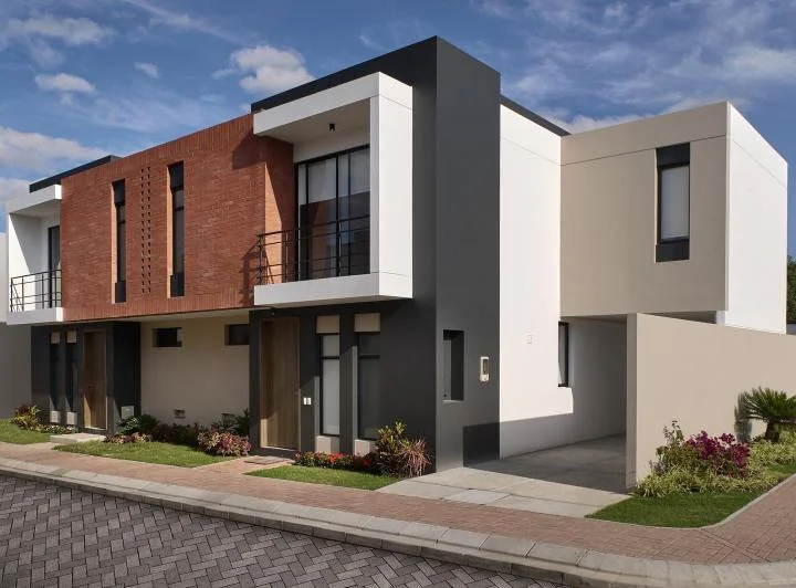 En Venta Casas en Tumbaco con Jardín y Amenidades Tipo Club Desde $174.900 — imagen 1