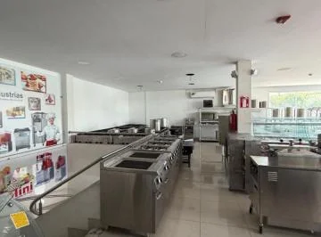 Local Comercial Esquinero Premium en Av Plaza Dañín – Kennedy | Alta Exposición y Versatilidad, Guayas — imagen 2