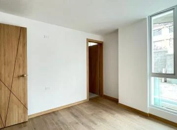 Venta de Suite con Patio a Estrenar, Urb Matovelle Sector La Kennedy — imagen 2