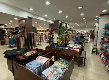 Propiedad Comercial en Venta — imagen 4
