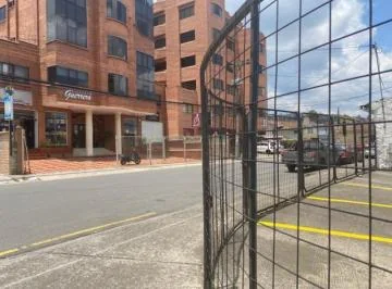 Local Comercial en Venta 245 M²c Sector Remigio Crespo Cuenca, Azuay — imagen 4
