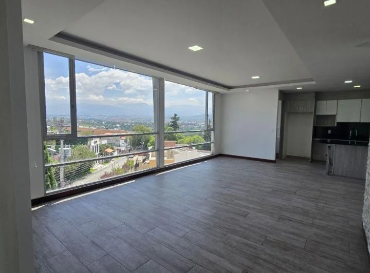 Hermos Depto de 2 Dorm. y Estudio — imagen 1
