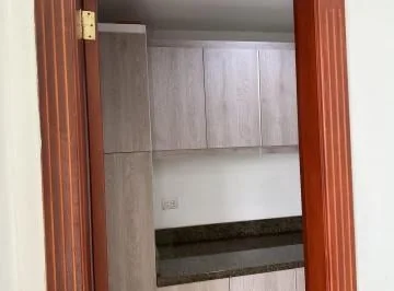 Venta Oficina 98 m², Divisiones, 2 Parqueaderos, Edf Corpotativo, Sector La Pradera, La Carolina — imagen 2