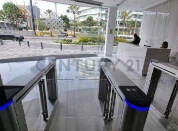 Venta de Oficina en Edificio 100 Business Plaza, Norte de Guayaquil Dian, Guayas — imagen 4
