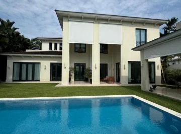 Casa con 1020 m² con 5 Habitaciones en Venta en Plaza Lagos, Guayas — imagen 4
