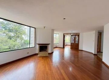 Departamento de 297 m² con 4 Habitaciones en Venta en González Suárez — imagen 5