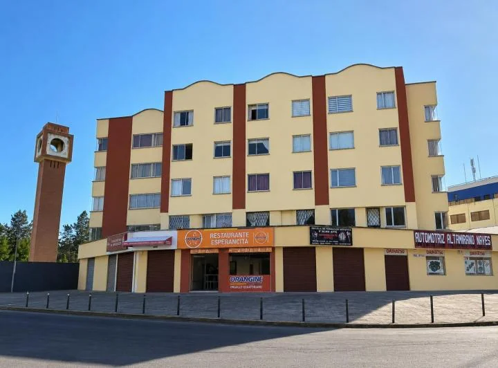 Departamento Duplex de 3 Dorm. en Venta - La Floresta — imagen 1