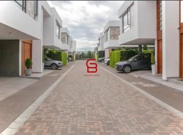 Casas en Venta 3 Dorm. – Puembo, Conjunto Privado — imagen 2