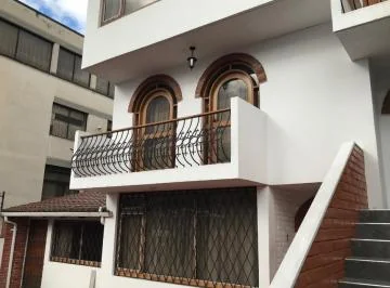 Casa 4 D Más Apartamento de 2 D en Venta — imagen 3