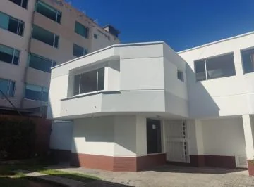 Casa de Venta en Monteserrin 3 Dorm., en Conjunto, 2 Parqueos — imagen 5