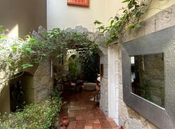 Casa en Venta, Rio Amarillo, Diseño Único, Azuay — imagen 2