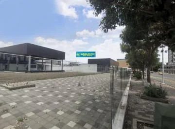 Av 4 de Noviembre, Vendo Local con Showroom y Talleres, 3.825 m², Manabí — imagen 5