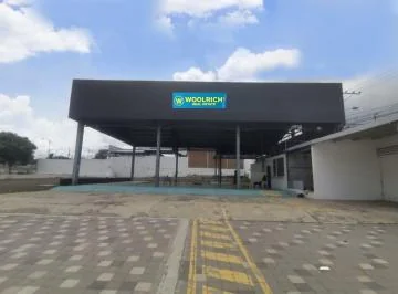 Av 4 de Noviembre, Vendo Local con Showroom y Talleres, 3.825 m², Manabí — imagen 2