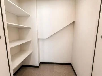 Se Vende Casa 3 Hab + 2 Parq - Sector El Nacional - Tumbaco — imagen 3
