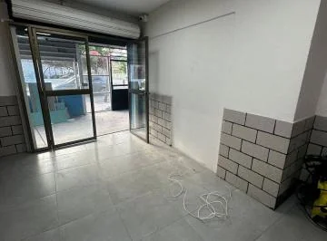 Remate Se Vende Casa Rentera Esquinera en Miraflores, Guayas — imagen 5