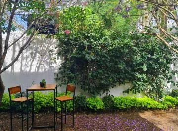 Linda Casa de Venta por El Reservorio de Cumbayá! Colegio Menor! — imagen 5