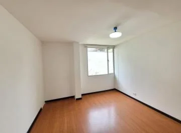 Casa de Venta, Los Chillos, La Armenia, Piscina, 3 Dorm. — imagen 4