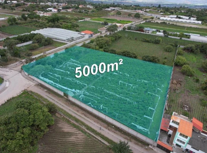 Terreno Esquinero 5.000 m² | Centro de Chaltura | Ideal Para Proyecto Inmobiliario, Imbabura — imagen 1