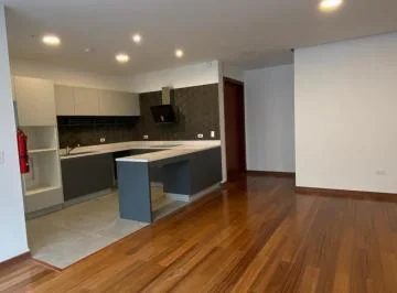 Departamento en Venta, 2 Dorm, 2 Parquead, 130 m² - $164.000 Sector González Suarez — imagen 4