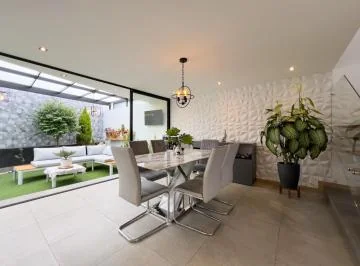 Hermosa Casa Exclusiva en Venta, Pacho Salas Tumbaco, 3 Habitaciones, Cerca de Cumbayá — imagen 4