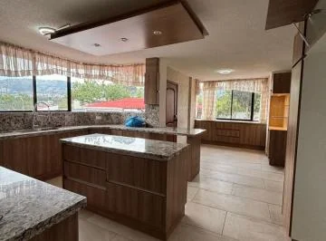 Venta Casa Independiente Esquinera La Armenia Valle de Los Chillos — imagen 2
