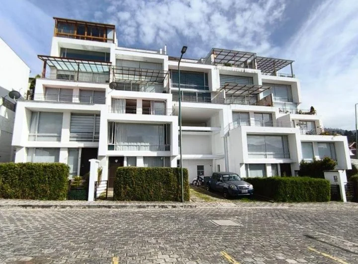 Se Vende Casa de 2 Dorm. - Sector La Armenia — imagen 1
