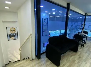 Venta de Hermoso Local Esquinerode Oportunidad con Mezzanine Boyaca y Velez Esquina, Guayas — imagen 2