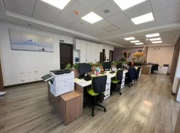 Sector La Carolina, en Venta Oficina Esquinera 117 m², Edificio Corporativo (Mv) — imagen 5