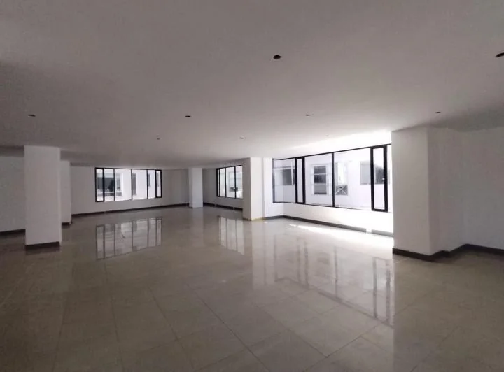 Jv Sector República del Salvador, Oficina en Venta 250 m — imagen 1