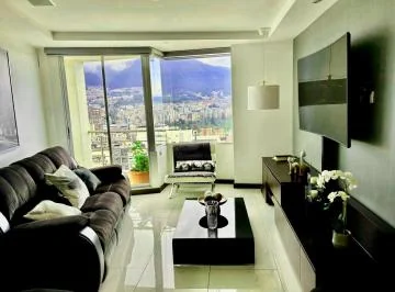 Hermoso Departamento de Venta en Sector González Suárez con Vista Panorámica! — imagen 3