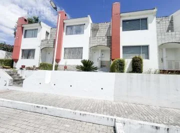 Venta de Casa en Conocoto - Cerca Al Conjunto Residencial de La Empresa Eléctrica — imagen 5