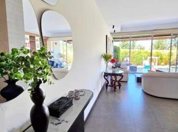 Con Jardin Departamento Venta Cumbaya - Urbanizacion — imagen 2