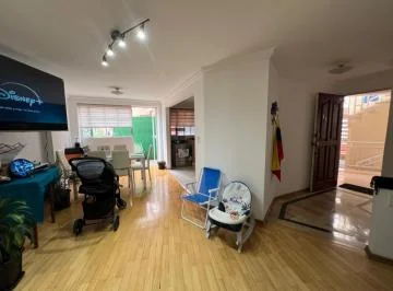 La Prensa - Departamento con Blacón Remodelado en Venta Sector Parque Inglés, Norte de Quito — imagen 4