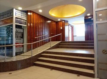 En Venta Oficina con Parqueadero Excelente Ubicacion — imagen 5