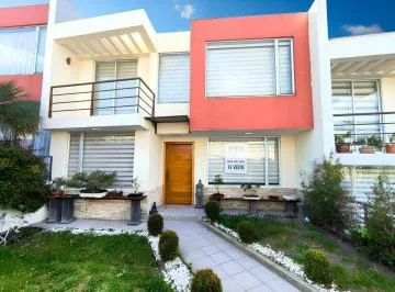 Casa de 279 m² en Conjunto Exclusivo de Solo 4 Viviendas con Jardín Privado y Bbq | La Armenia 1 — imagen 5