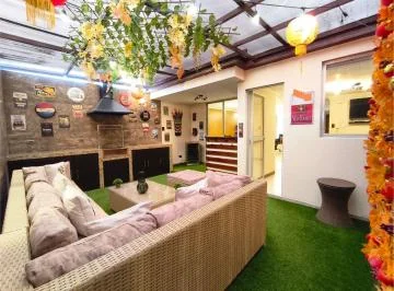 Casa de 279 m² en Conjunto Exclusivo de Solo 4 Viviendas con Jardín Privado y Bbq | La Armenia 1 — imagen 2